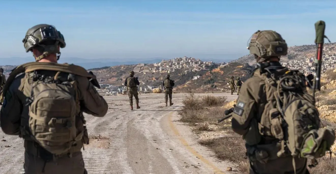 سوريا: مسلحان يستهدفان جنوداً إسرائيليين بإطلاق النار في جنوب البلاد سوريا: مسلحان يستهدفان جنوداً إسرائيليين بإطلاق النار في جنوب البلاد