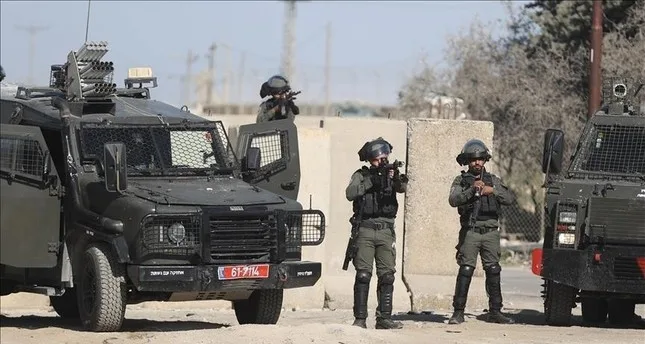 فلسطين: الاحتلال يستمر في اعتداءاته على مدينة نابلس فلسطين: الاحتلال يستمر في اعتداءاته على مدينة نابلس