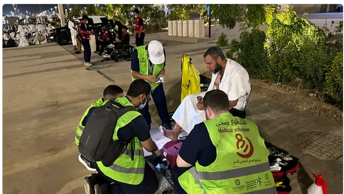 650 متطوعًا في مبادرة “درهم وقاية” خلال موسم الحج
10 يونيو 2025 | 08:38 مساءً 650 متطوعًا في مبادرة “درهم وقاية” خلال موسم الحج
10 يونيو 2025 | 08:38 مساءً