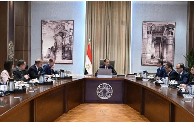 محللون: استبدال ضريبة الأرباح الرأسمالية بختم الدمغة خطوة إيجابية تتطلب مزيدًا من الدعم للسوق محللون: استبدال ضريبة الأرباح الرأسمالية بختم الدمغة خطوة إيجابية تتطلب مزيدًا من الدعم للسوق