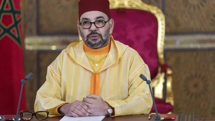 الملك يقدم تعازيه لرئيسة الهند في ضحايا حادث الطائرة الملك يقدم تعازيه لرئيسة الهند في ضحايا حادث الطائرة