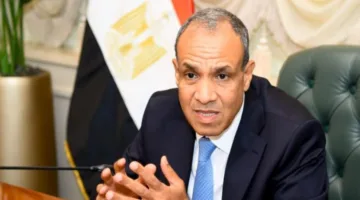 الهجوم الإسرائيلي على إيران… وزير الخارجية: مصر تلتزم فقط بدعوة للتهدئة.