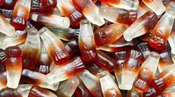حقيقة احتواء حلوى الأطفال على مواد مخدرة.. شركة هاريبو توضح سبب ظهور آثار القنب في منتجاتها