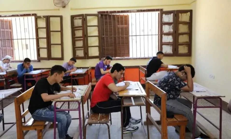 حقيقة تسريب امتحانات الثانوية العامة في مصر 2025: هل عادت ظاهرة شاومينج؟ حقيقة تسريب امتحانات الثانوية العامة في مصر 2025: هل عادت ظاهرة شاومينج؟