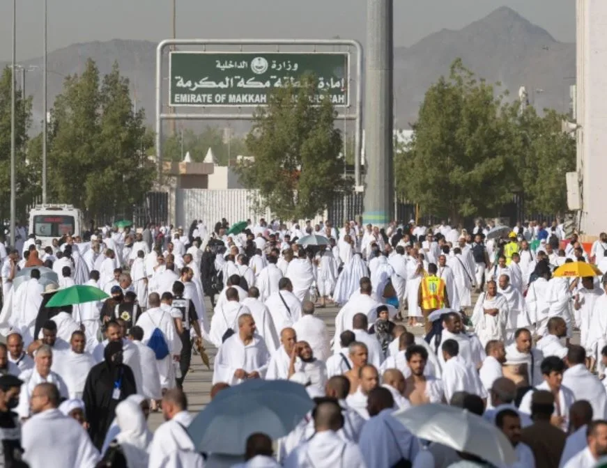 الداخلية السعودية تطالب الحجاج باتباع التعليمات خلال أيام التشريق الداخلية السعودية تطالب الحجاج باتباع التعليمات خلال أيام التشريق