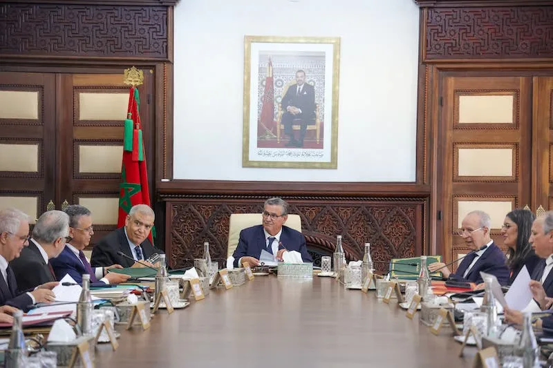 توزيع الجامعات في اجتماع المجلس الحكومي توزيع الجامعات في اجتماع المجلس الحكومي