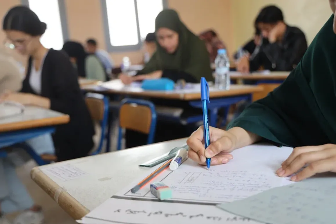 نسبة النجاح في شهادة البكالوريا بكلميم واد نون تفوق 68% نسبة النجاح في شهادة البكالوريا بكلميم واد نون تفوق 68%