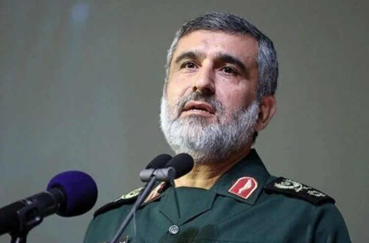 الحرس الثوري الإيراني يعلن عن مقتل قائد القوة الجوية العميد حاجي زادة. الحرس الثوري الإيراني يعلن عن مقتل قائد القوة الجوية العميد حاجي زادة.