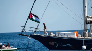 خبراء دوليون يدعون إلى ضمان مرور آمن لأسطول الحرية أثناء توجهه إلى غزة