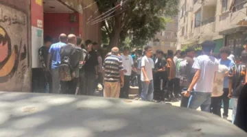 التربية الوطنية والدين تجلبان السعادة لطلاب الثانوية العامة أمام مدارس عين شمس