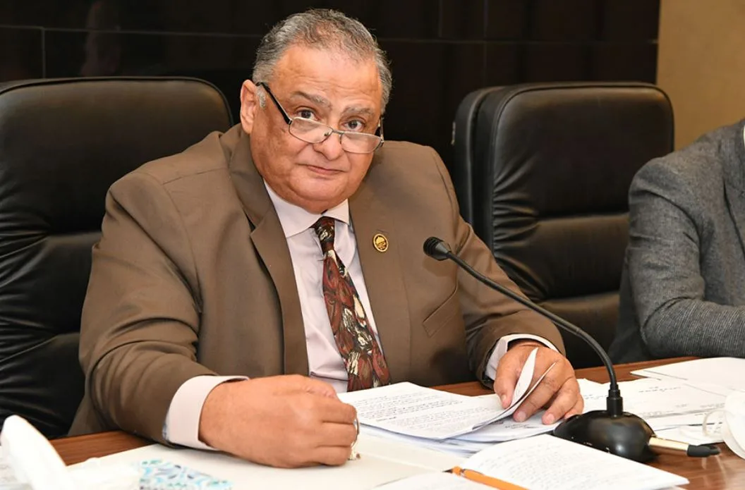 تقدير برلماني لجهود الحكومة في تقليص العجز.. وانتقادات للاعتماد على الضرائب كمصدر للإيرادات. تقدير برلماني لجهود الحكومة في تقليص العجز.. وانتقادات للاعتماد على الضرائب كمصدر للإيرادات.
