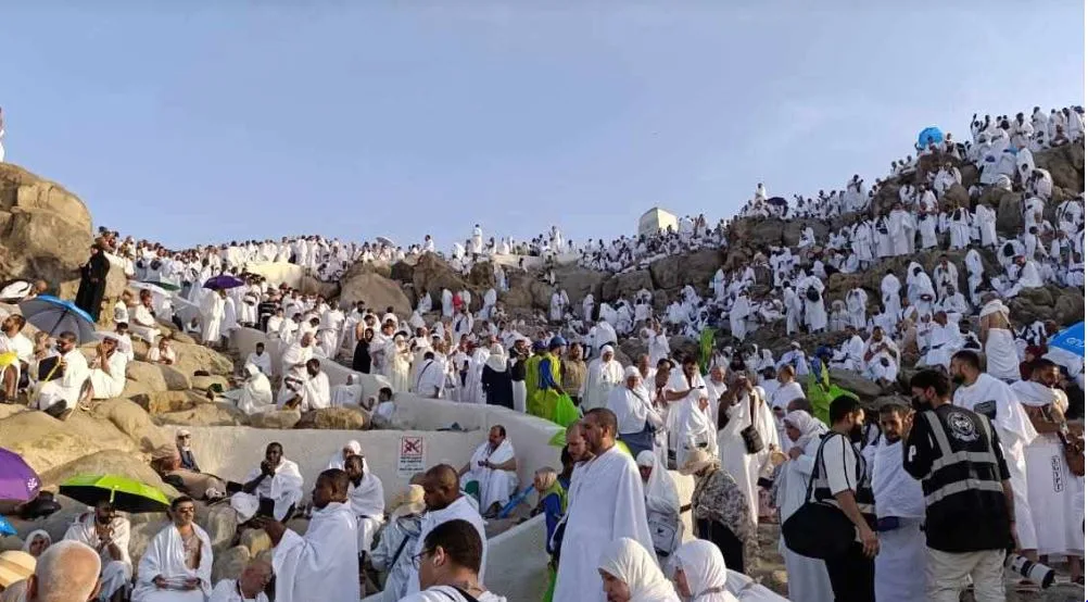 مسجد نمرة وجبل الرحمة: ما هي أبرز معالم مشعر عرفات؟ مسجد نمرة وجبل الرحمة: ما هي أبرز معالم مشعر عرفات؟
