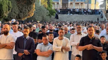 80 ألف مصلي يحتفلون بعيد الأضحى في الأقصى على الرغم من قيود الاحتلال