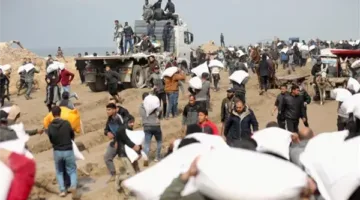 القصف مستمر.. مذبحة جديدة من الاحتلال بالقرب من مركز إغاثة في غزة.