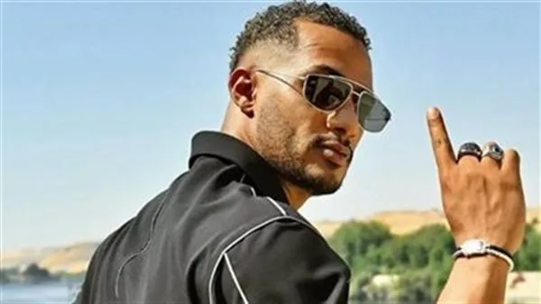 إعلامي معروف ينتقد محمد رمضان وشيرين عبدالوهاب إعلامي معروف ينتقد محمد رمضان وشيرين عبدالوهاب