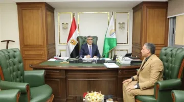 محافظ الجيزة يجتمع لمناقشة التحضيرات الأخيرة لامتحانات الثانوية العامة