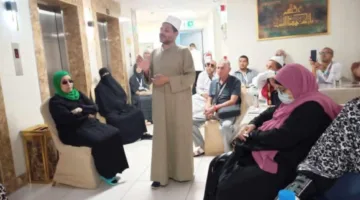 وعاظ الأزهر وواعظاته يستمرون في تقديم الدعم للحجاج.
