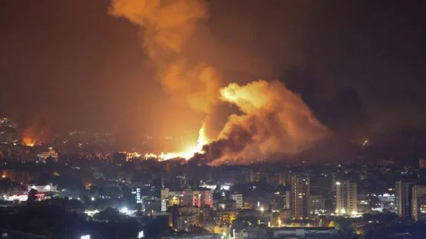الحرس الثوري يعلن عن بدء حملة جديدة من الهجمات على إسرائيل، أقوى وأشد تدميراً من الحملات السابقة. الحرس الثوري يعلن عن بدء حملة جديدة من الهجمات على إسرائيل، أقوى وأشد تدميراً من الحملات السابقة.