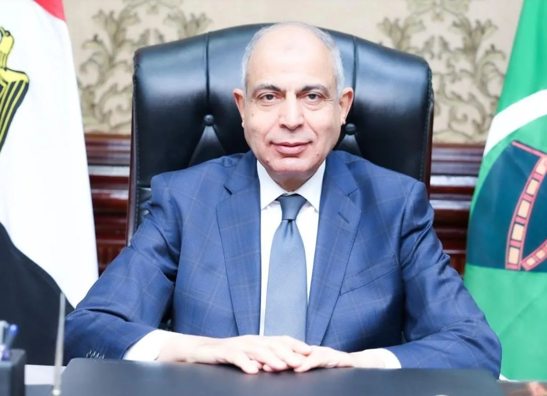 محافظ المنيا: إعفاء المؤسسات والجمعيات الخيرية من رسوم توصيل خدمات المياه والصرف الصحي محافظ المنيا: إعفاء المؤسسات والجمعيات الخيرية من رسوم توصيل خدمات المياه والصرف الصحي