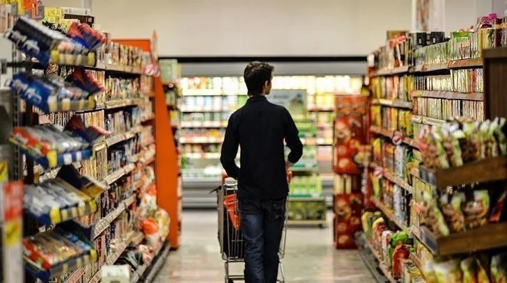 ارتفاع معدل التضخم السنوي إلى 16.5% في مايو، مع تسجيل زيادة شهرية بنسبة 1.8% للشهر الثالث على التوالي. ارتفاع معدل التضخم السنوي إلى 16.5% في مايو، مع تسجيل زيادة شهرية بنسبة 1.8% للشهر الثالث على التوالي.