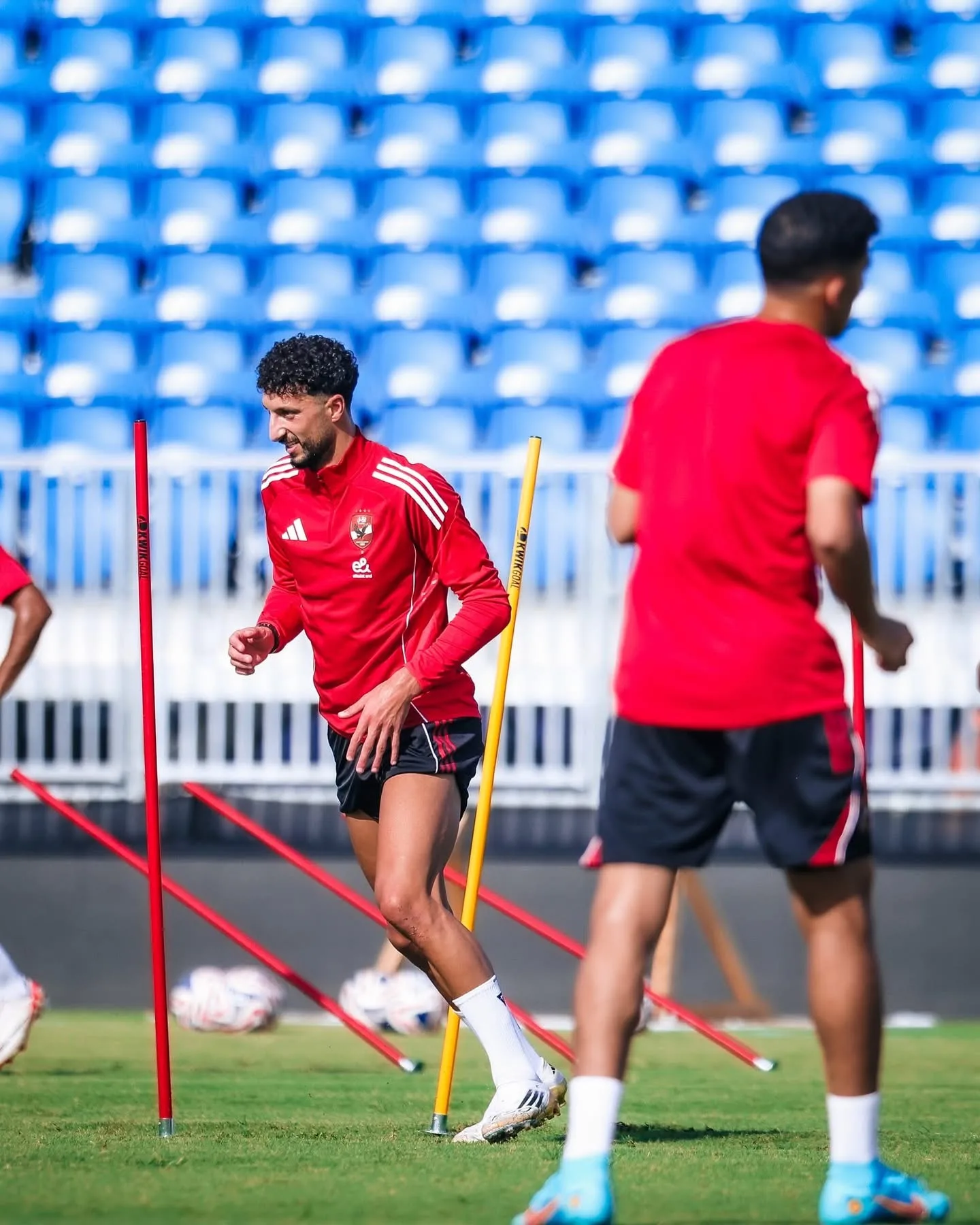 أبو علي ينضم إلى تدريبات الأهلي ويعبر عن استعداده لافتتاح مونديال الأندية أبو علي ينضم إلى تدريبات الأهلي ويعبر عن استعداده لافتتاح مونديال الأندية