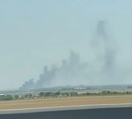 فيديو: هجوم صاروخي إسرائيلي يستهدف المدينة الصناعية في قزوين الإيرانية فيديو: هجوم صاروخي إسرائيلي يستهدف المدينة الصناعية في قزوين الإيرانية
