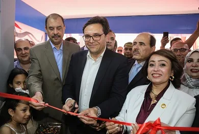 وزير الثقافة ومحافظ سوهاج يطلقان بيت ثقافة أخميم بعد تجديده وزير الثقافة ومحافظ سوهاج يطلقان بيت ثقافة أخميم بعد تجديده