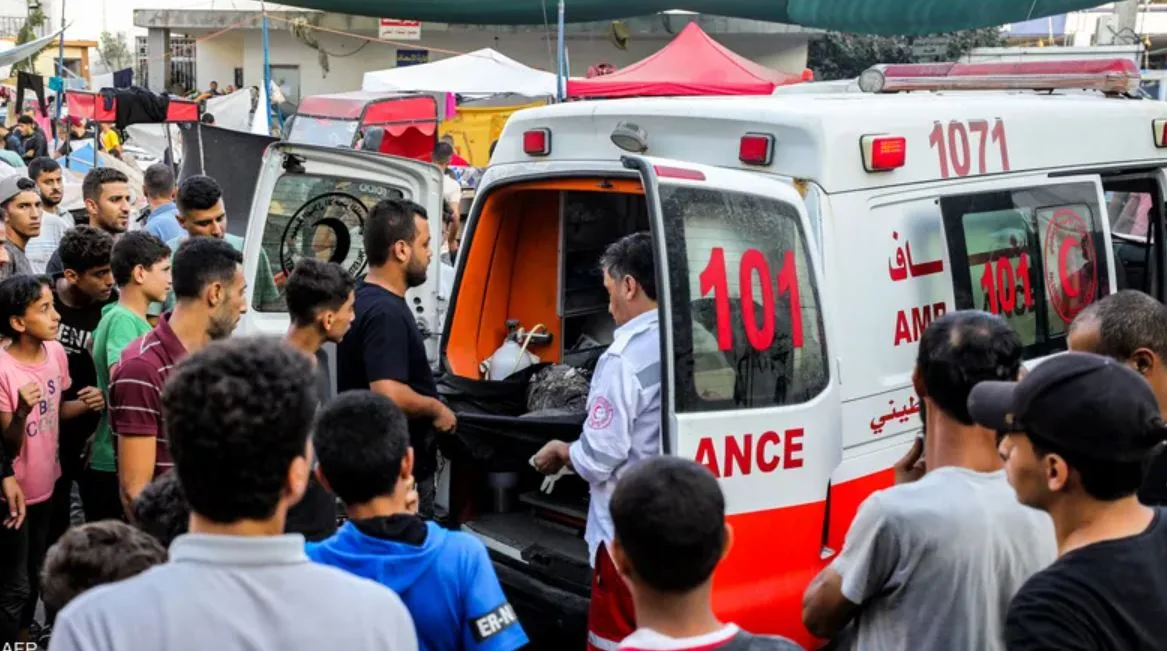 صحة غزة: 20 قتيلاً وأكثر من 200 جريح نتيجة هجمات على مراكز الإغاثة منذ صباح اليوم صحة غزة: 20 قتيلاً وأكثر من 200 جريح نتيجة هجمات على مراكز الإغاثة منذ صباح اليوم
