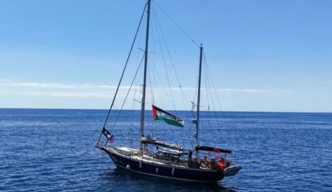 ألطون: هجوم إسرائيل على السفينة مادلين يعد انتهاكاً فاضحاً للقانون الدولي ألطون: هجوم إسرائيل على السفينة مادلين يعد انتهاكاً فاضحاً للقانون الدولي