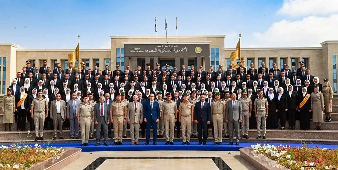 الأكاديمية العسكرية تَحتفي بتخرج دورتين تدريبيتين لمهندسي وزارة الموارد المائية والري ومهندسي المركز الوطني للخطط. الأكاديمية العسكرية تَحتفي بتخرج دورتين تدريبيتين لمهندسي وزارة الموارد المائية والري ومهندسي المركز الوطني للخطط.