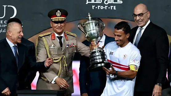 عضو نادي الزمالك: توجنا بالكأس بعد منافسة نزيهة.. وعبدالشافي رمز كبير عضو نادي الزمالك: توجنا بالكأس بعد منافسة نزيهة.. وعبدالشافي رمز كبير