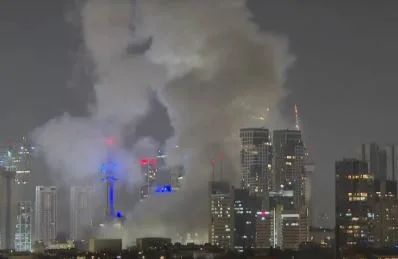 6 وفيات وحوالي 200 جريح نتيجة قصف إيراني جديد في وسط إسرائيل 6 وفيات وحوالي 200 جريح نتيجة قصف إيراني جديد في وسط إسرائيل