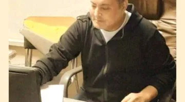 قصيدة “أنا مصري من جذوري وأواجه التحديات”