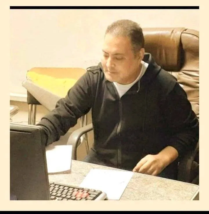 قصيدة “أنا مصري من جذوري وأواجه التحديات” قصيدة “أنا مصري من جذوري وأواجه التحديات”
