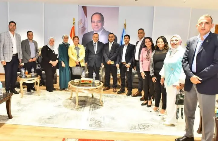 محافظ أسيوط يستقبل المعزين بمناسبة عيد الأضحى المبارك محافظ أسيوط يستقبل المعزين بمناسبة عيد الأضحى المبارك