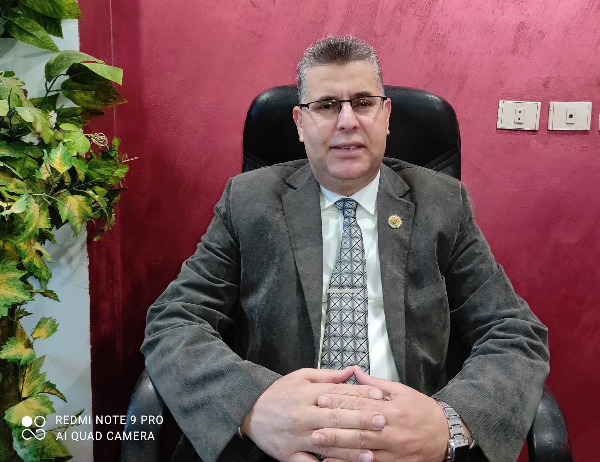 إن النبي عيسى في مقامه عند الله يشبه آدم. إن النبي عيسى في مقامه عند الله يشبه آدم.