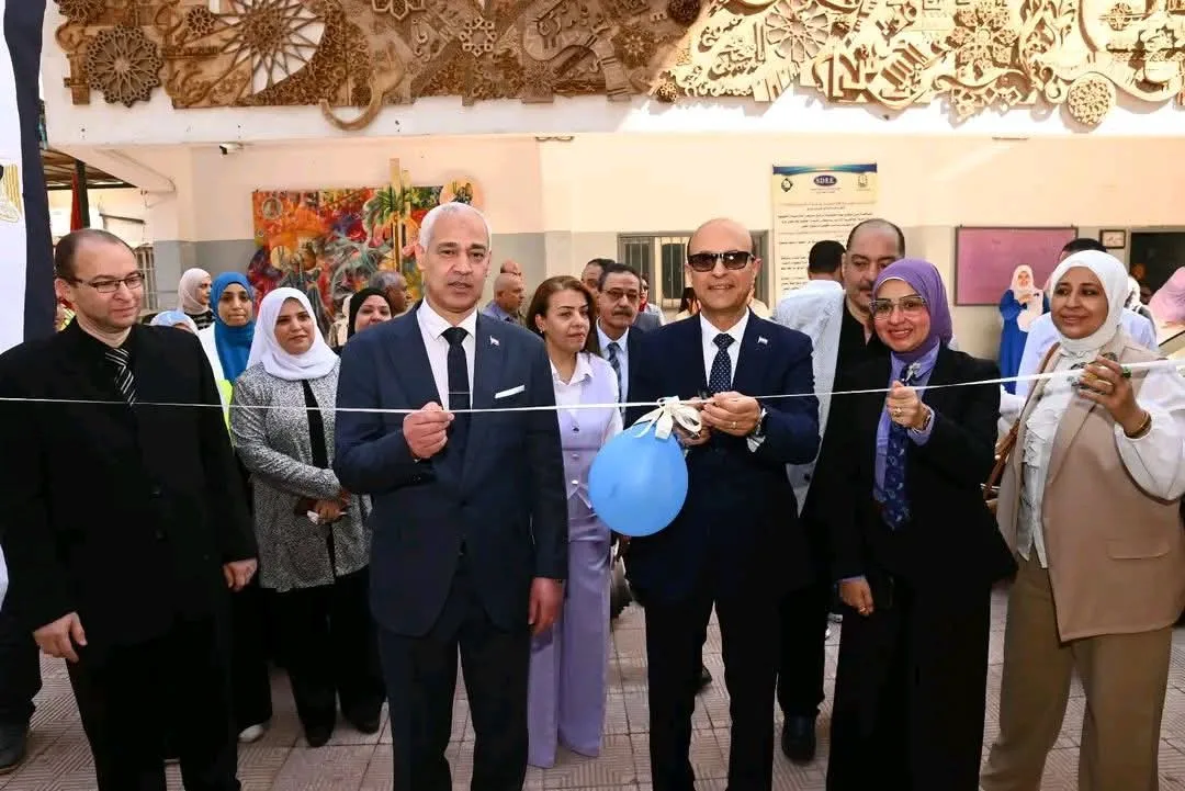 رئيس جامعة أسيوط ي inaugurate معرض وحفل الأقسام الأكاديمية في كلية التربية النوعية السنوي رئيس جامعة أسيوط ي inaugurate معرض وحفل الأقسام الأكاديمية في كلية التربية النوعية السنوي