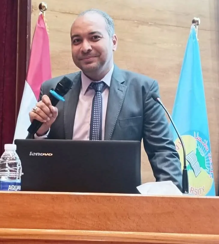 الذكاء الاصطناعي والإبداع البشري: هل هو حليف أم خصم في عالم الفن الرقمي؟ الذكاء الاصطناعي والإبداع البشري: هل هو حليف أم خصم في عالم الفن الرقمي؟