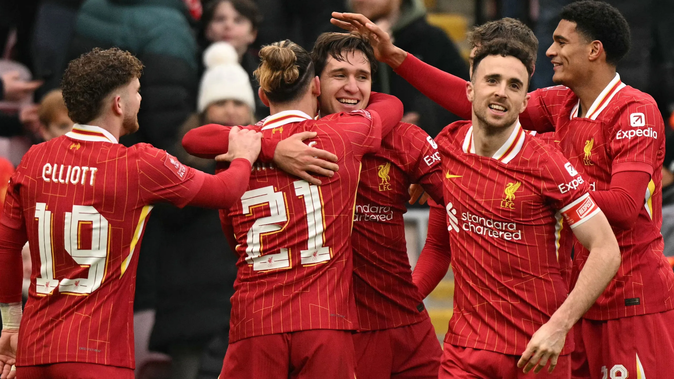 نابولي يتنافس مع ميلان على لاعب من ليفربول نابولي يتنافس مع ميلان على لاعب من ليفربول