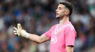 برشلونة يُنجح في انتقال خوان جارسيا من إسبانيول
