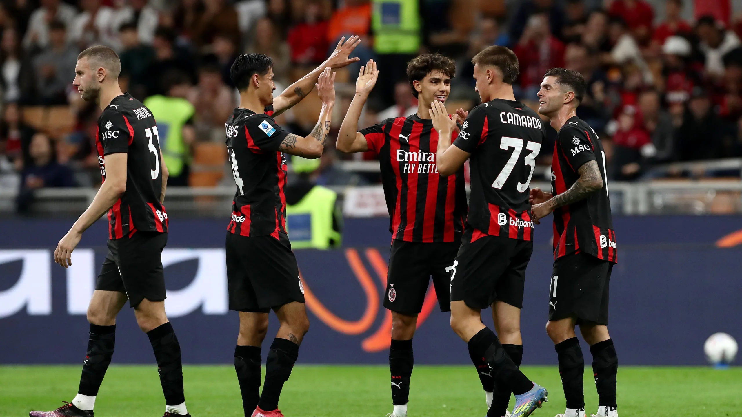 نجم ميلان ينجح في الفحص الطبي مع مانشستر سيتي نجم ميلان ينجح في الفحص الطبي مع مانشستر سيتي