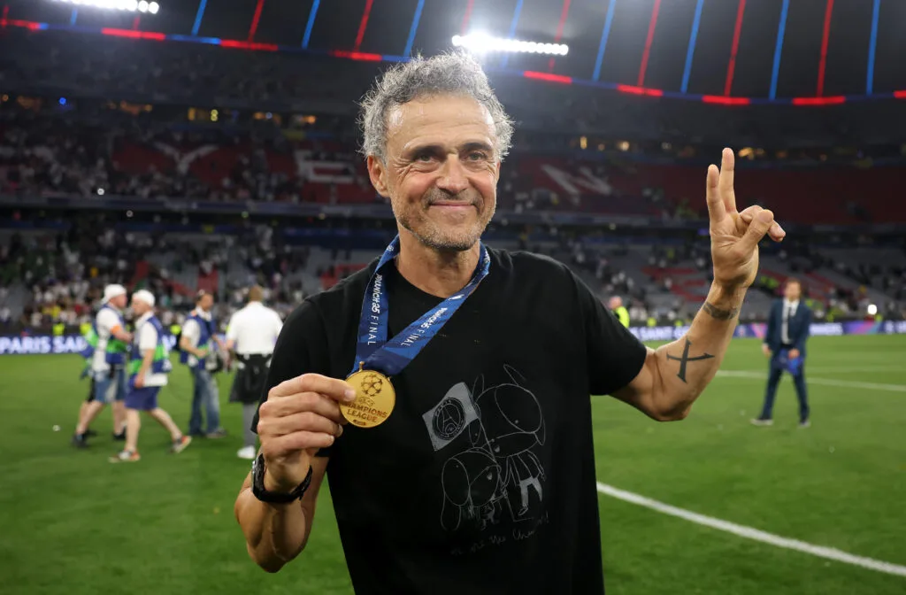 إنريكي: ديمبيلي مؤهل لنيل الكرة الذهبية.. ونسعى للفوز بكأس العالم للأندية 2025 إنريكي: ديمبيلي مؤهل لنيل الكرة الذهبية.. ونسعى للفوز بكأس العالم للأندية 2025