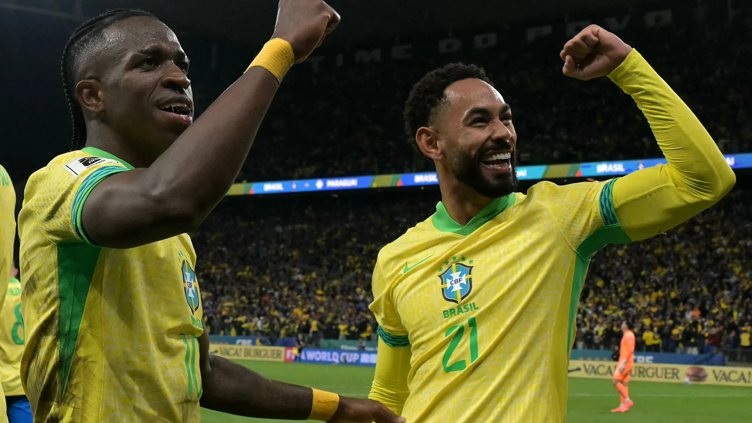 فينيسيوس جونيور يضمن للبرازيل بقيادة أنشيلوتي تأهلها إلى كأس العالم فينيسيوس جونيور يضمن للبرازيل بقيادة أنشيلوتي تأهلها إلى كأس العالم