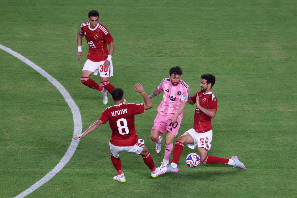 الأهلي ضد إنتر ميامي