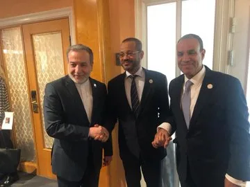 وزير الخارجية يجتمع بنظيريه الإيراني والعُماني خلال منتدى عالمي في أوسلو وزير الخارجية يجتمع بنظيريه الإيراني والعُماني خلال منتدى عالمي في أوسلو