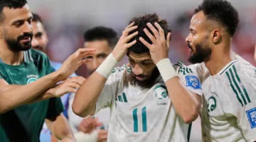 الأخضر ي revitalizes آمال التأهل لكأس العالم ويخرج الأحمر بهدفين في المنامة