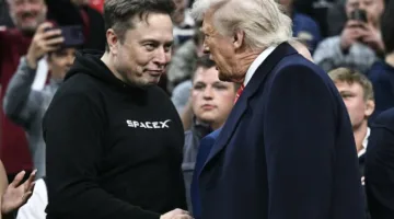 خلافات «ترامب» و«ماسك» jeopardize American space initiatives وتثير تساؤلات حول احتكار «SpaceX»