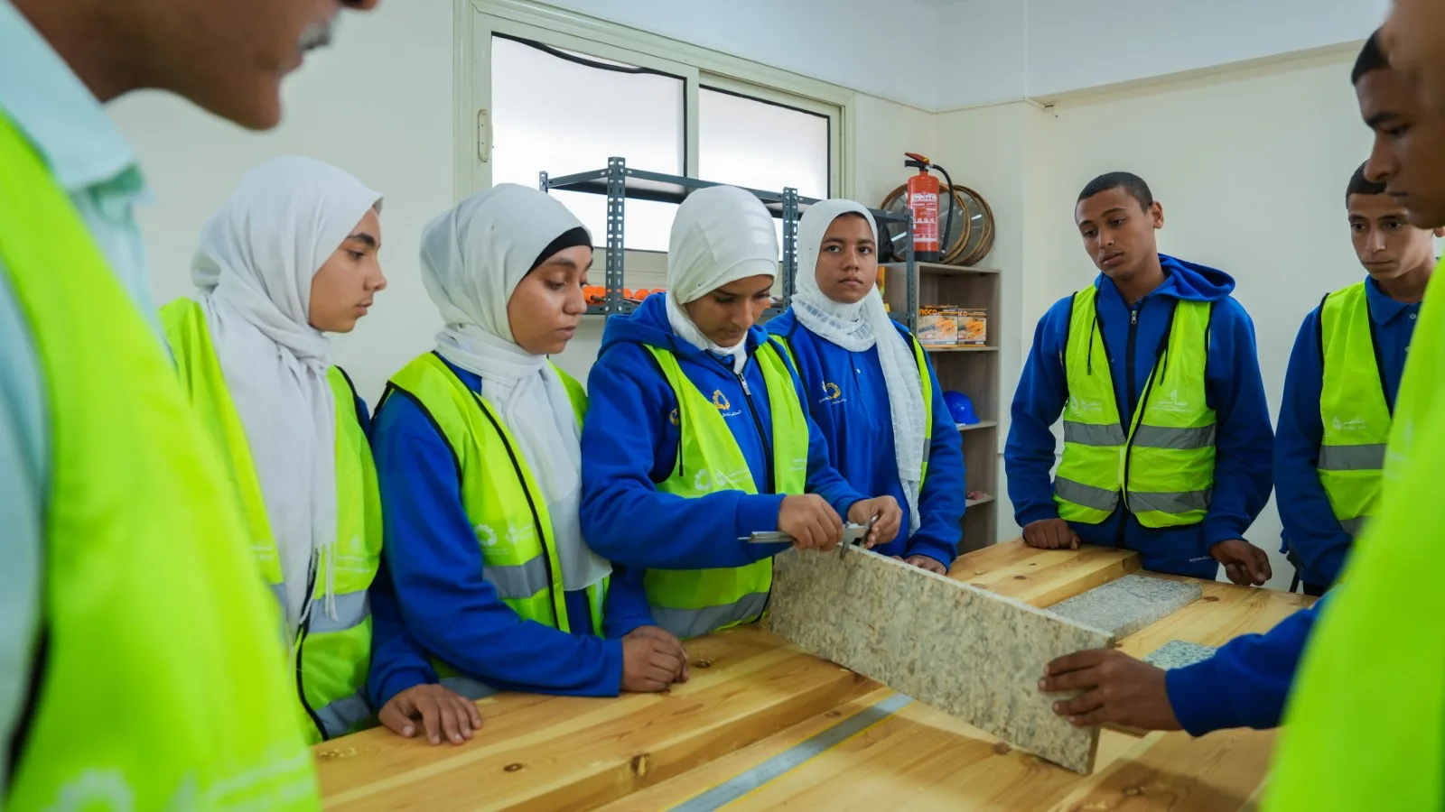 «تأهيل» تعلن عن بدء التسجيل لفصول جديدة في مدارس التكنولوجيا التطبيقية التابعة لوزارة التربية والتعليم الفني.