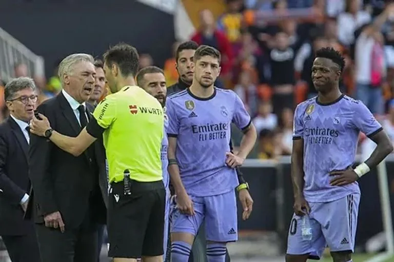 ريال مدريد يعلق على قرار قضية فينيسيوس ريال مدريد يعلق على قرار قضية فينيسيوس