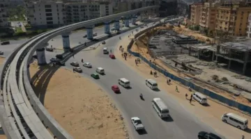 كامل الوزير يجيب على منتقدي المونوريل: ليس مشروعاً صحراوياً.. وتكلفته تعادل 50% من سعر وقود سيارتك.